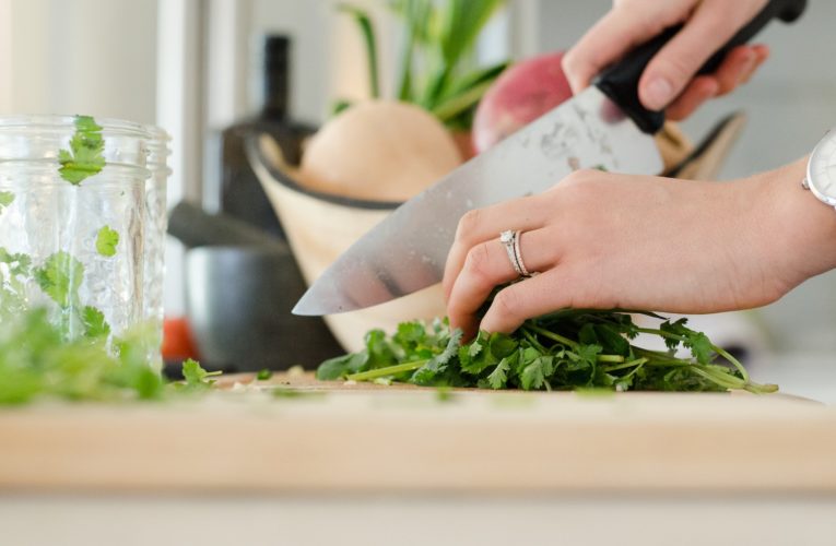 Nutrition and Mental Health: Eating to Reduce Inflammation in Ponder